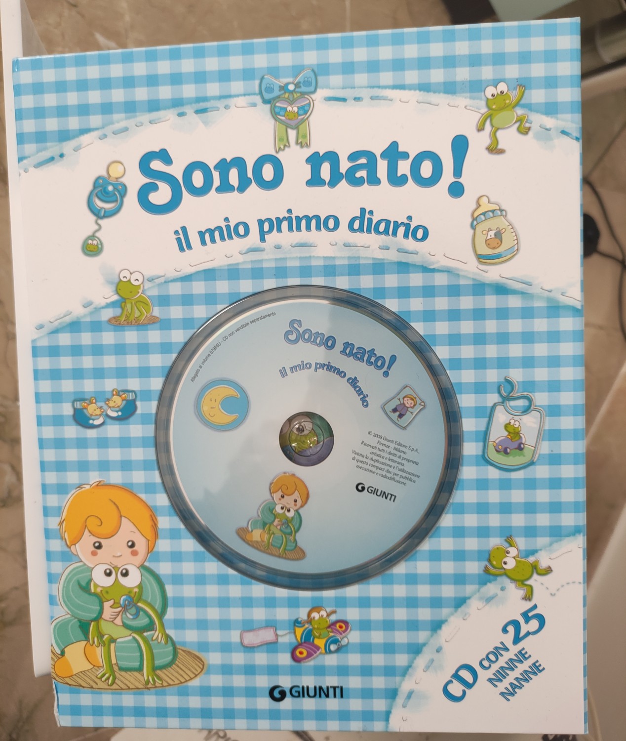 Album Nascita Bambino Sono Nato! con CD Ninne Nanne 87986U Giunti