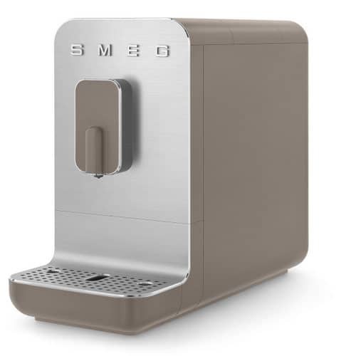 Macchina-caffe-automatica-50-style-smeg