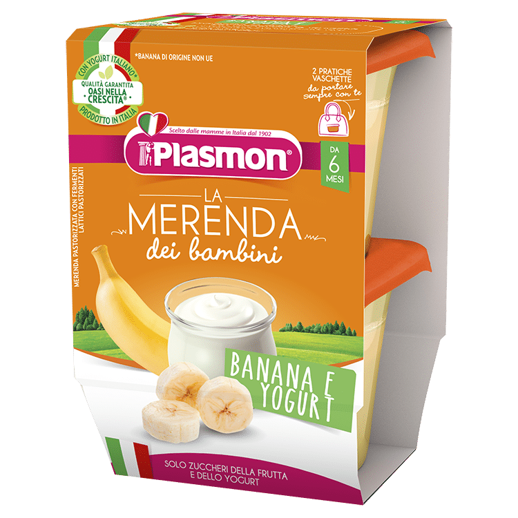 merenda dei bambini banana e yogurt