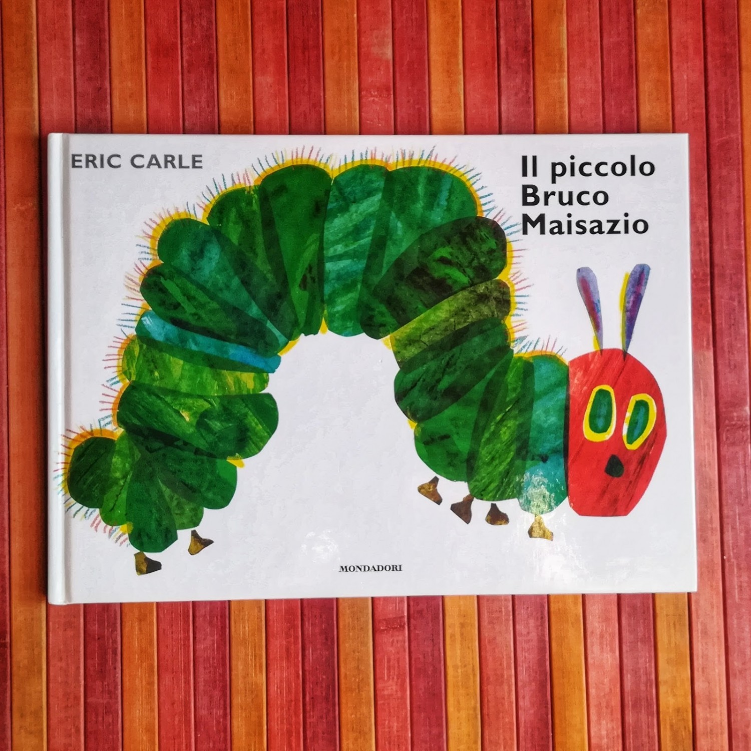 Piccolo bruco Maisazio, il capolavoro di Eric Carle compie 50 anni - greenMe