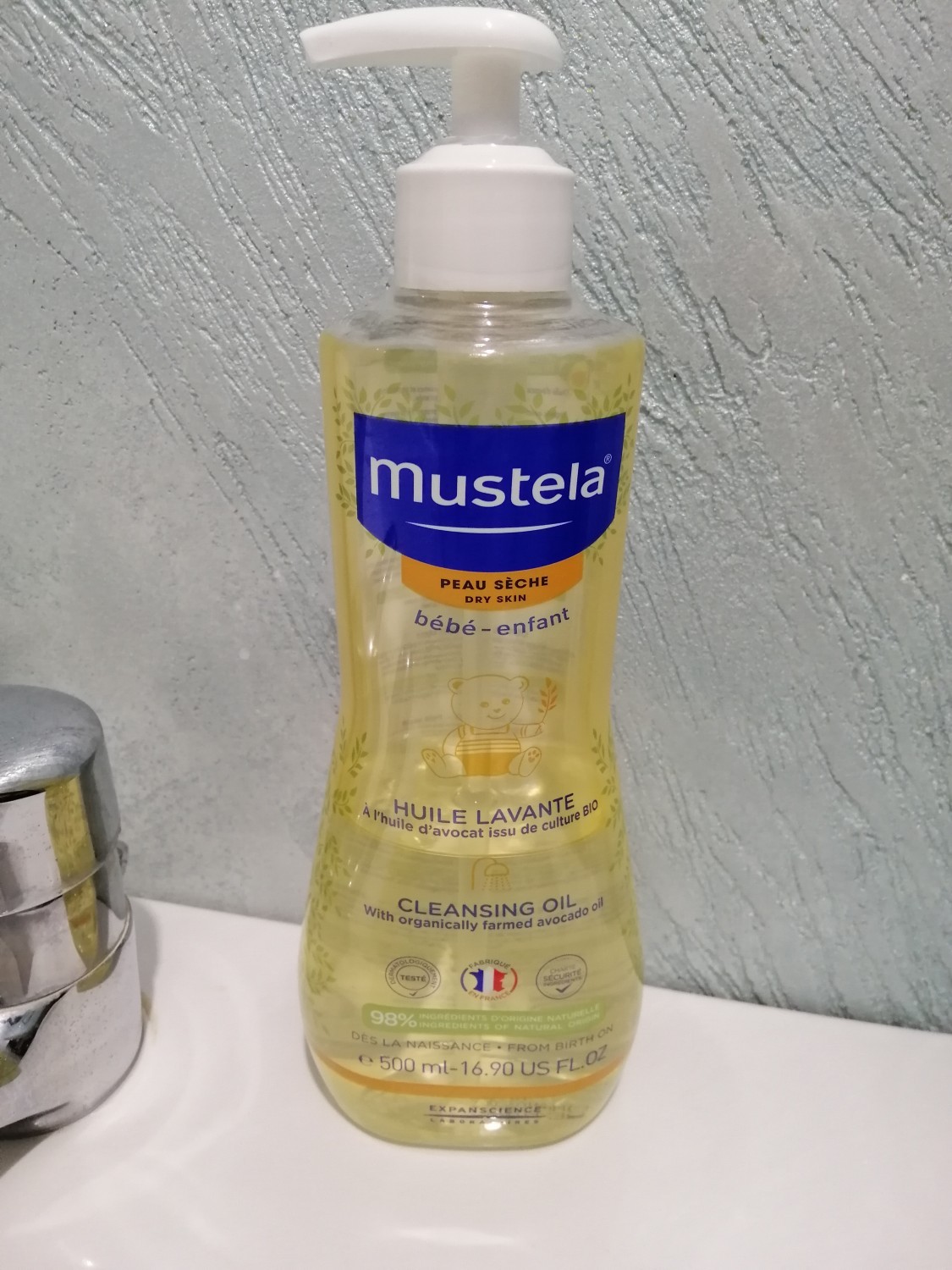 Mustela oil