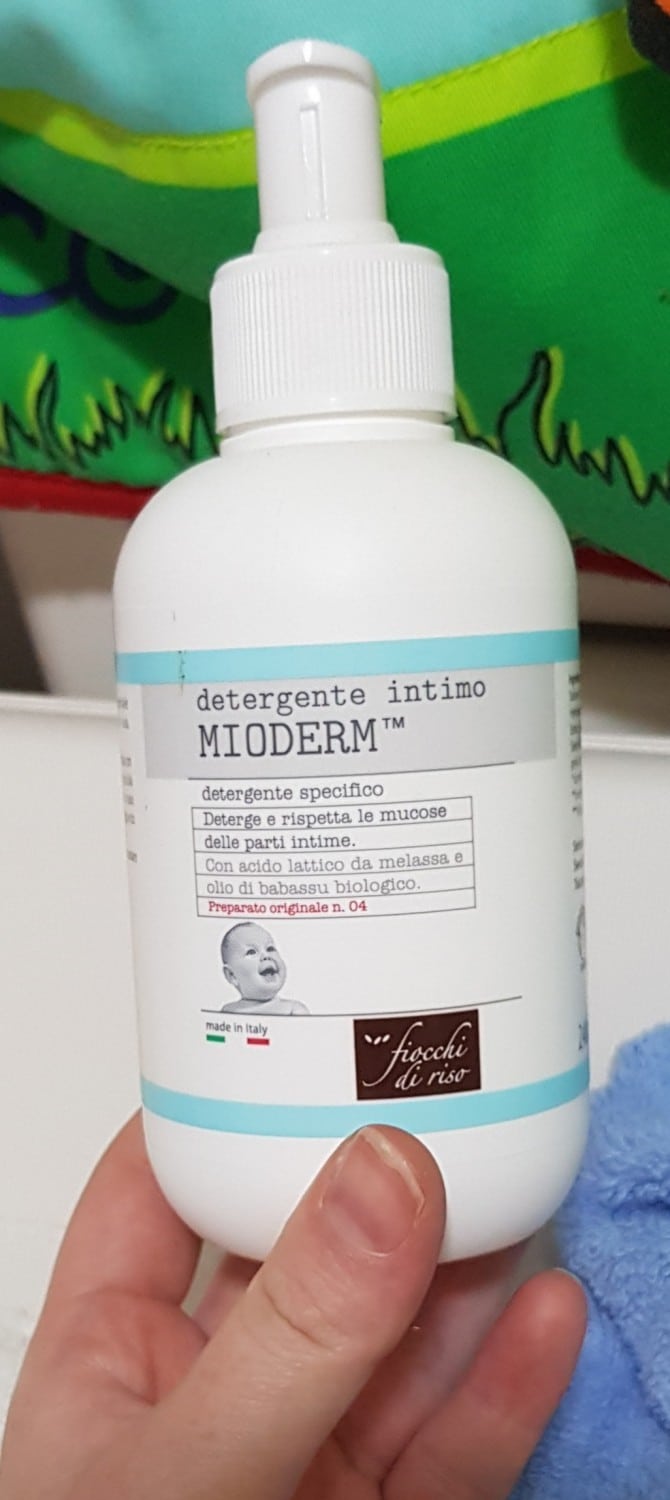 Detergente intimo