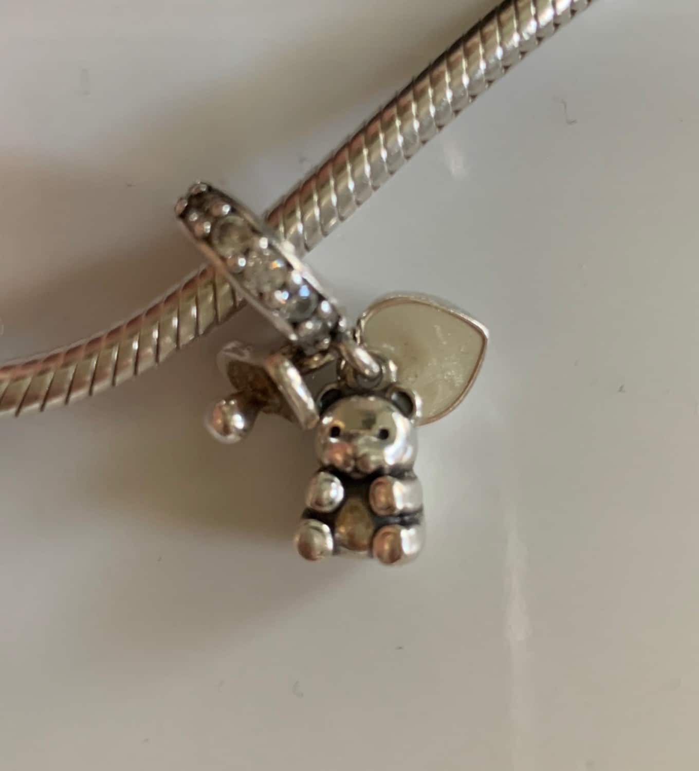 Charm Pandora