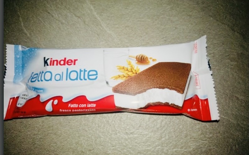 Kinder fetta al latte