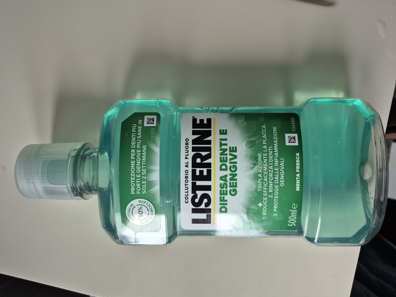 Colluttorio listerine fronte